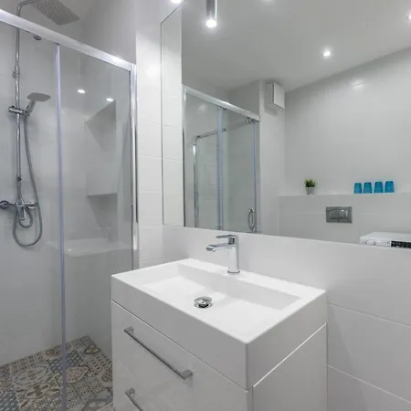 Stylish 3city With Parking In By Renters Gdansk
